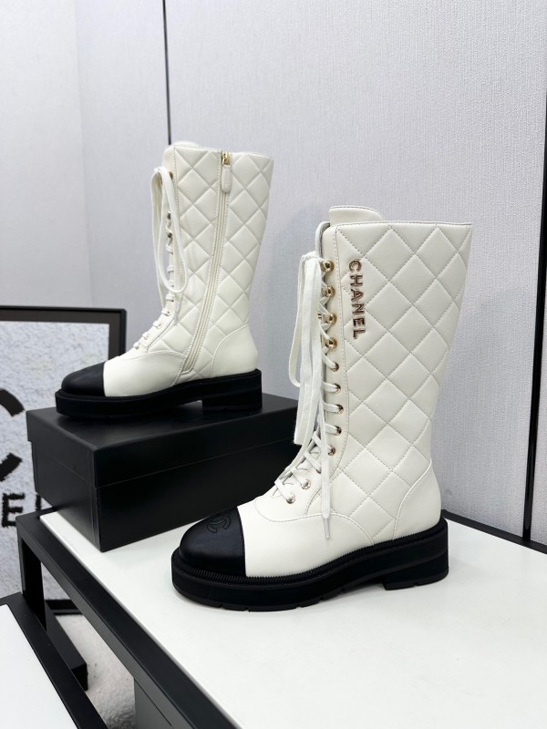 Chanel Fall/Winter Essential Rubber Foam Sole Boots - LY00380/LY00390