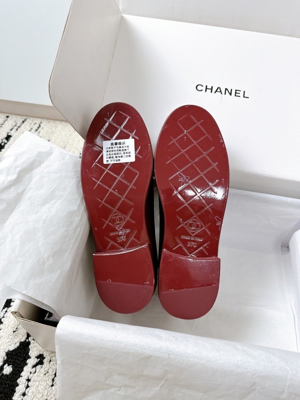 Chanel 2025 SS Loafers Classic Elegant Design - KFY00320