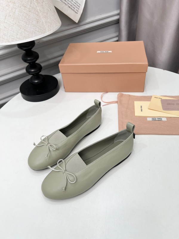 Miu Miu Ballet Flats Bow Mary Jane Shoes - LY00260