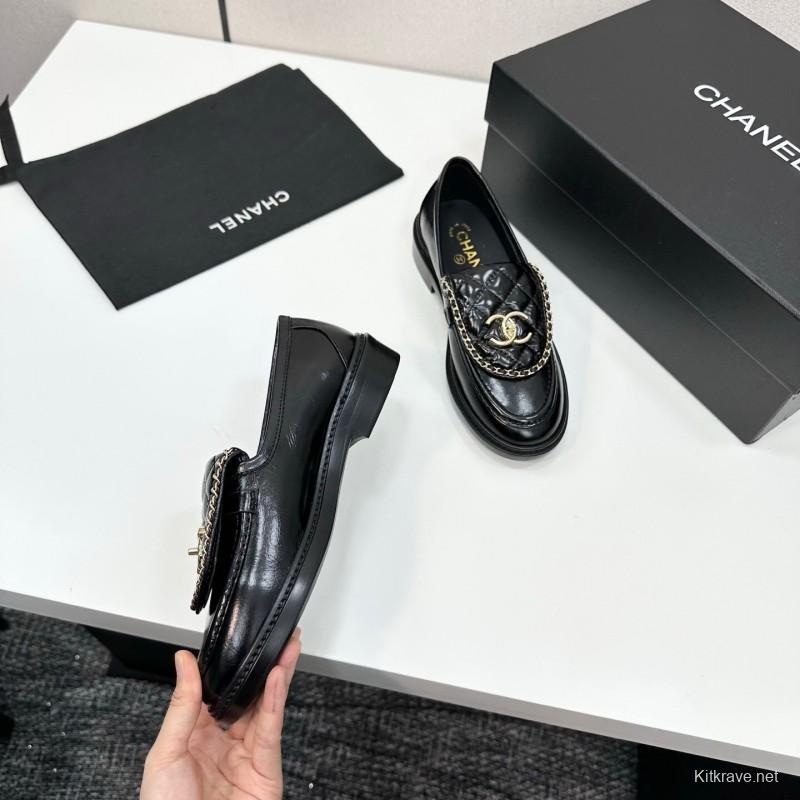 Chanel Classic Flap Chain CC Buckle Loafers - LY00320