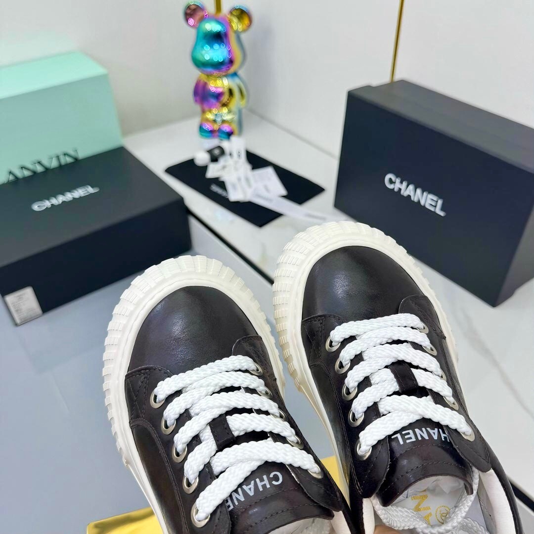 Chanel 2025 SS Panda Loafers Fashion Sneakers - LY00330