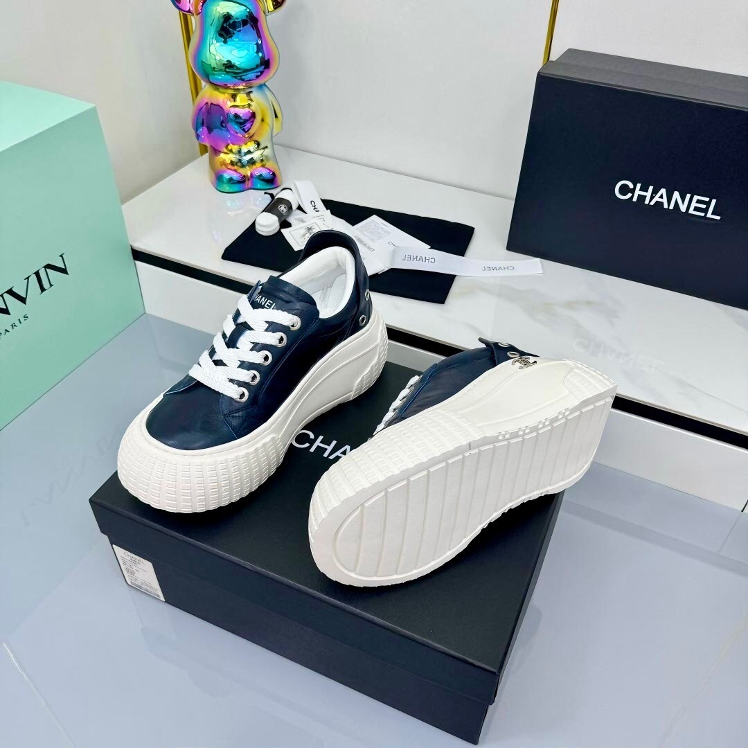 Chanel 2025 SS Panda Loafers Casual Sports Shoes - LY00330