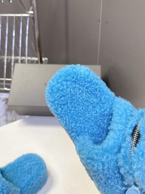 Balenciaga 2025 SS Couple Edition Coca-Cola Fur Slides - KFY00230