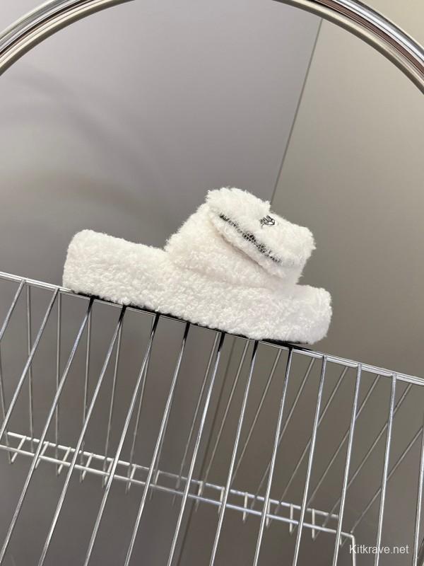 Balenciaga 2025 SS Couple Edition Coca-Cola Fur Slides - KFY00230