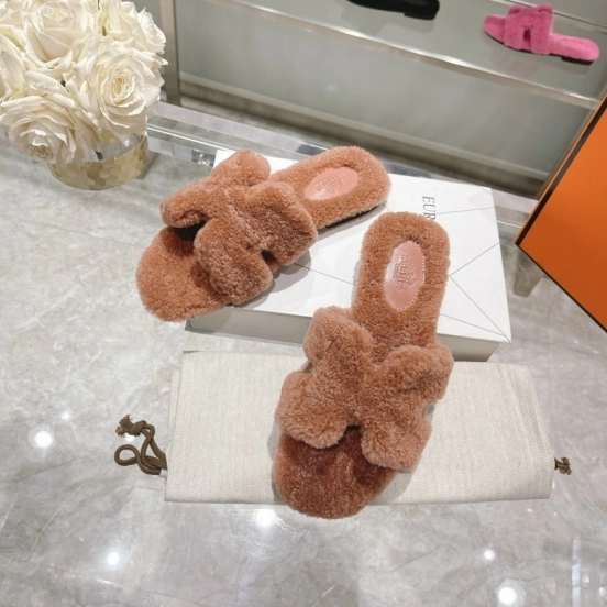 H Teddy Wool Flat Slippers for Autumn/Winter - LY00240