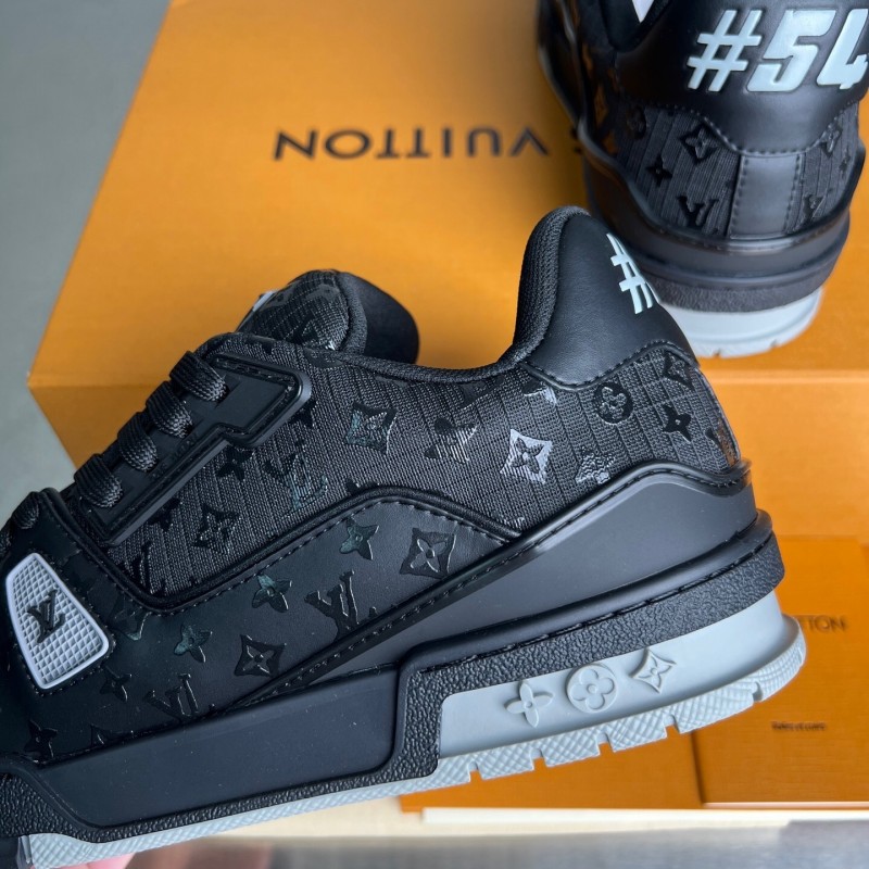 Louis Vuitton 2025 SS Replica Luxury Sneakers with Signature Logo - YC