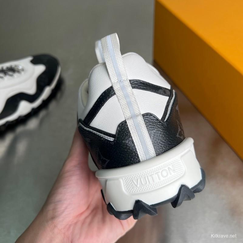 Louis Vuitton Lv RUSH Calfskin Metal LV Circle Accessory Slip-Resistant Low-Top Casual Lifestyle Shoes - YC