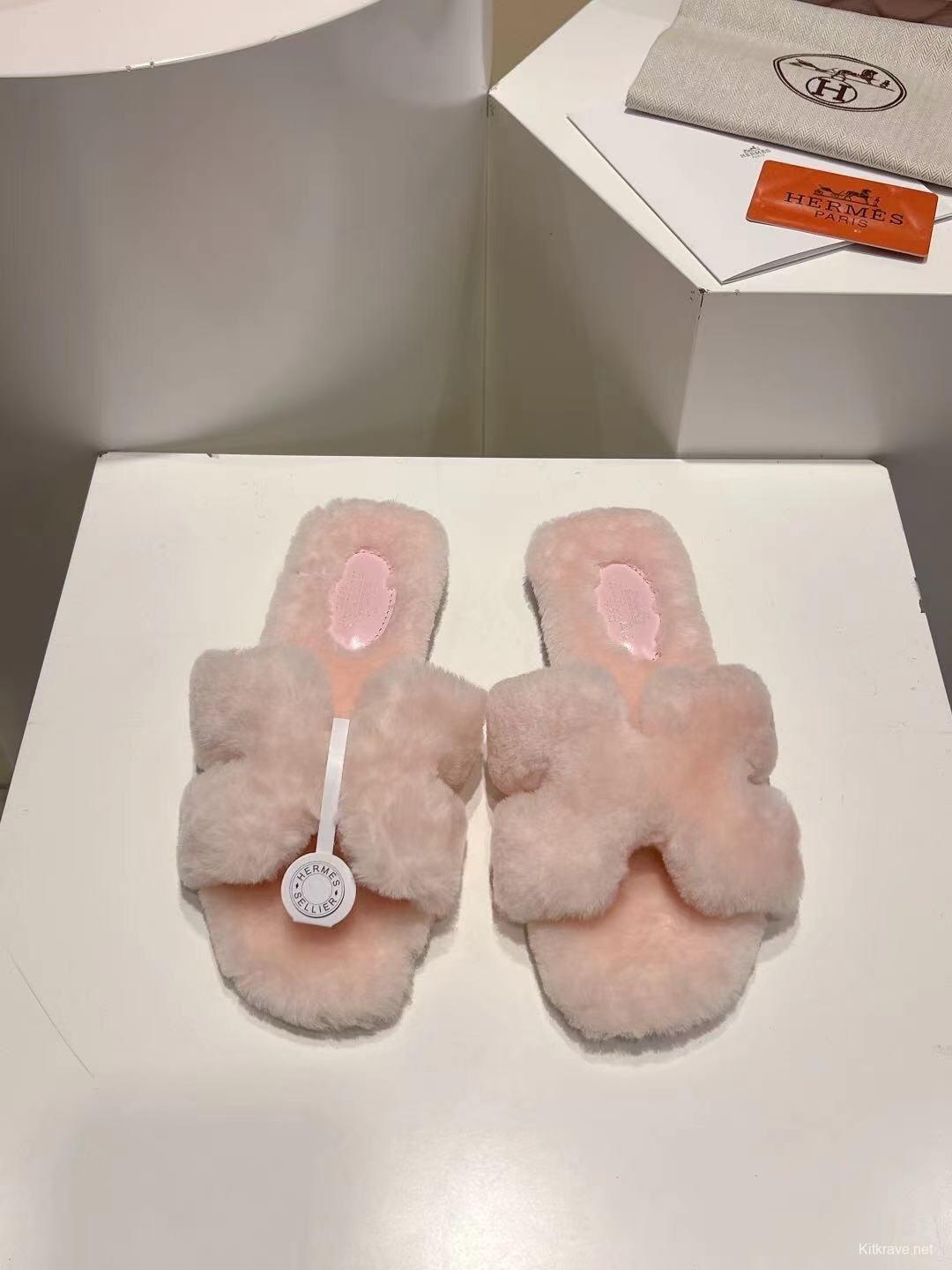 Hermès 2025 SS Love Slippers Flat Wool Slippers - LY00240