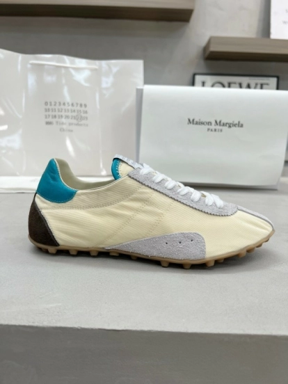 Maison Margiela Couple Sports Casual Shoes - AS00240