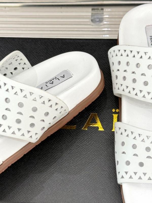 Alaia Spring Summer 2025 Laser-Cut Openwork Casual Sandals - KFY00260