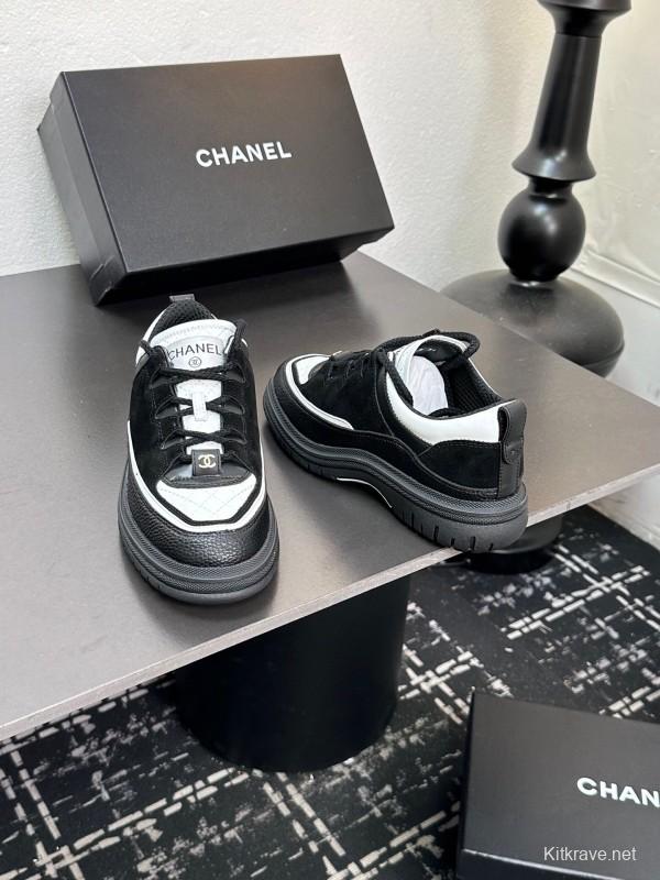 Chanel Spring/Summer 2025 Runway Thick Sole Sneakers - LY00320