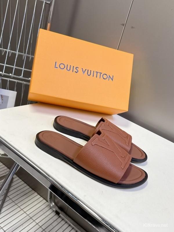 Louis Vuitton Venice Series Sandals with Monogram Embossing and Adjustable Strap - KFY00220