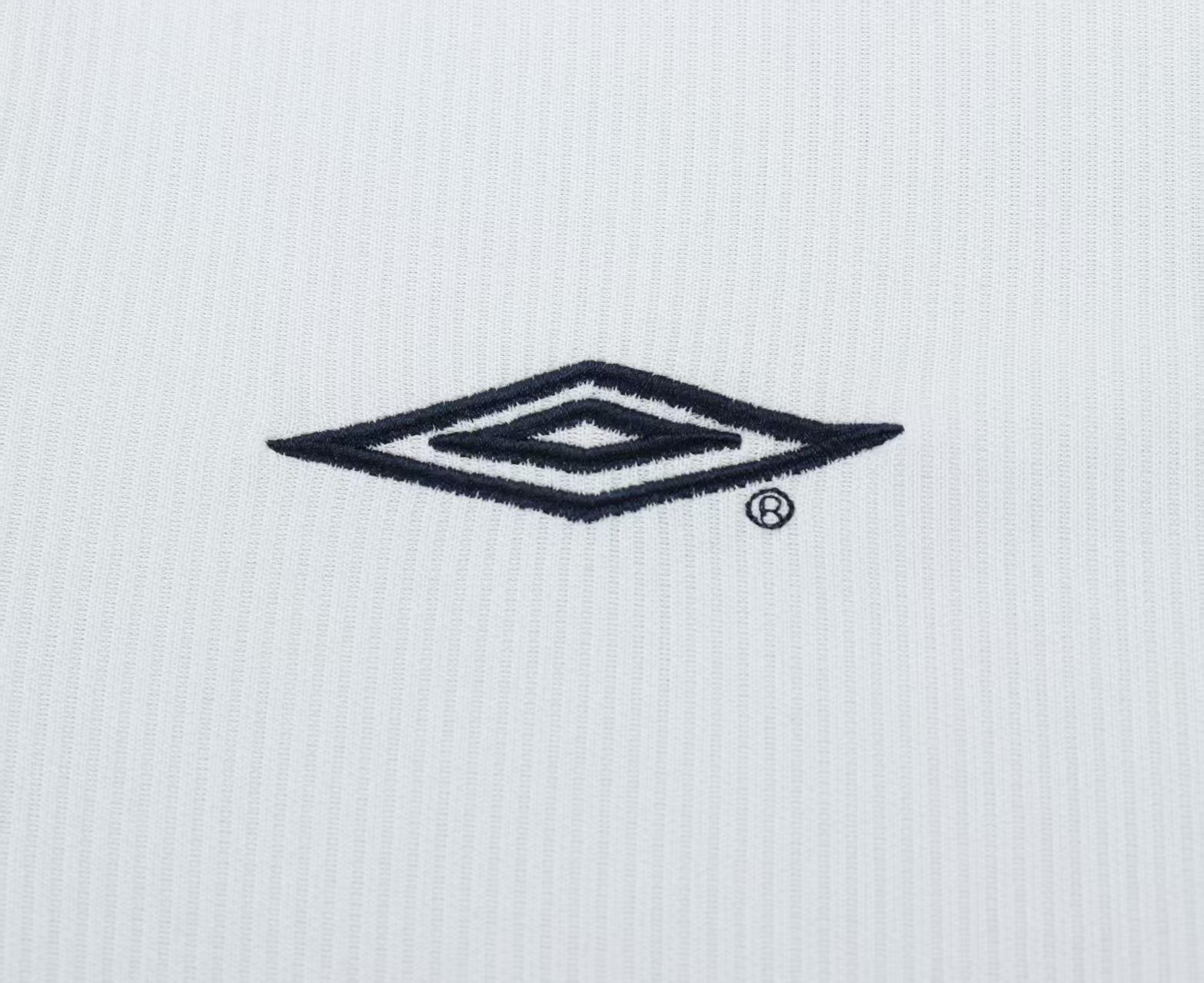 Retro Kids 00/01 Manchester United Away Jersey