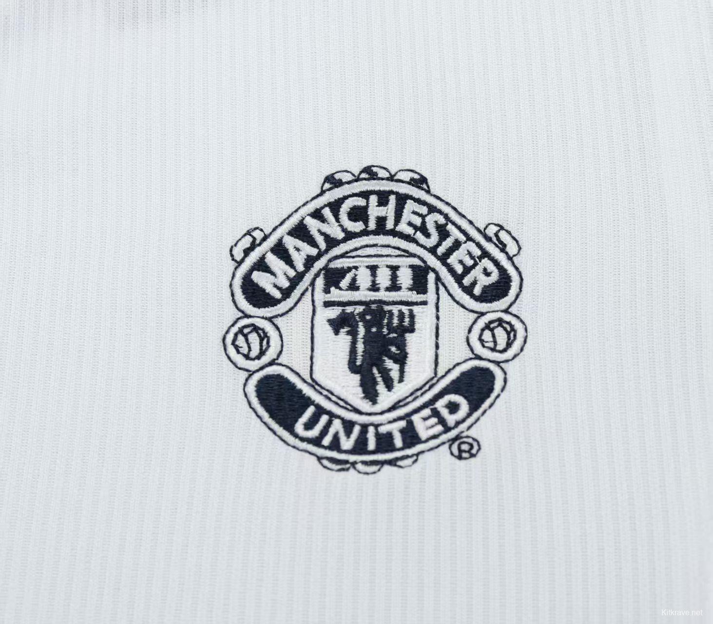 Retro Kids 00/01 Manchester United Away Jersey