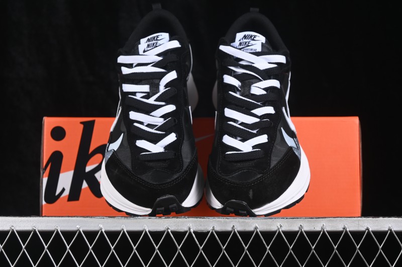 Nike VaporWaffle 3.0 Sneakers with Deconstructed Layered Design and Elevated Sole - DD1875-011