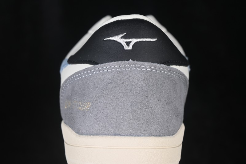 Mizuno CT Club Retro Casual Low-Top Skate Shoes with Breathable Comfort - D1GH261002