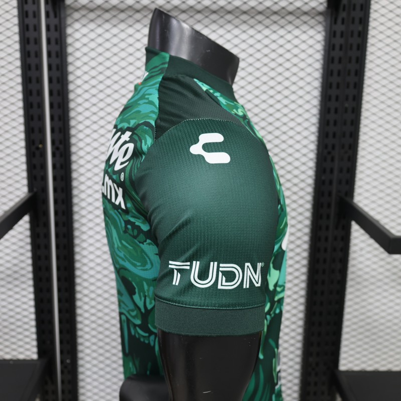 Player Version 26/27 León Home Green Jersey