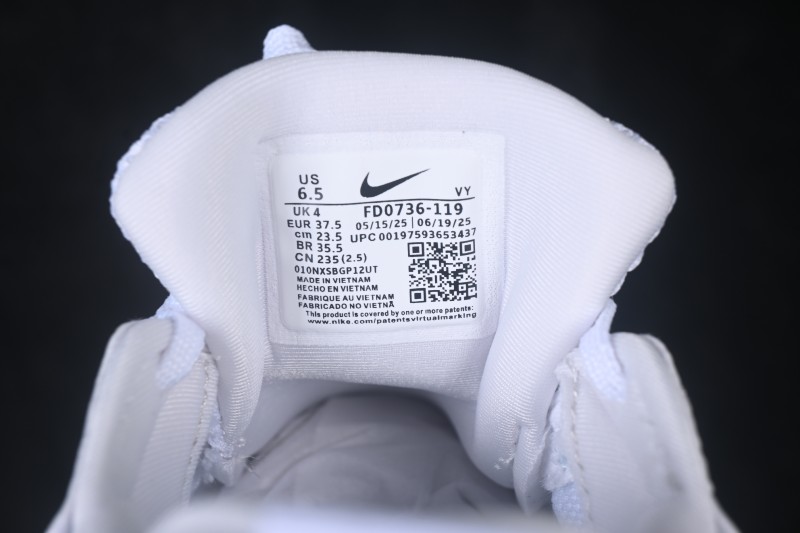 Nike V2K Run Retro Low Top Running Shoes with Cushlon Cushioning and Anti-Slip - FD0736-119