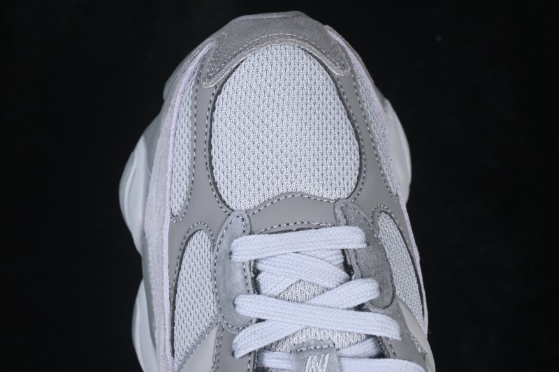 New Balance 9060 Retro Casual Running Shoes - U90609EL