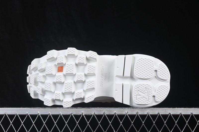 Louis Vuitton Tatic Runner Retro Athletic Thick-Sole Dad Shoes - WHITE