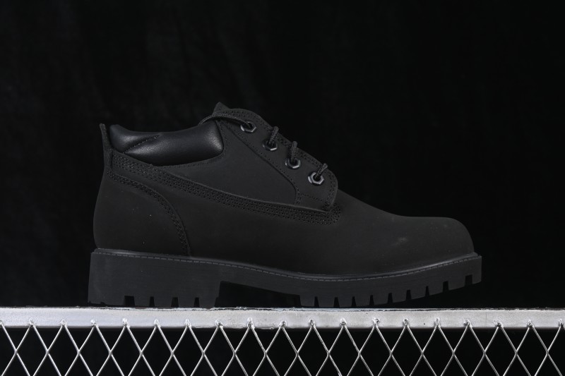 Timberland Classic Low-Top Black Waterproof Leather Shoes - 073537
