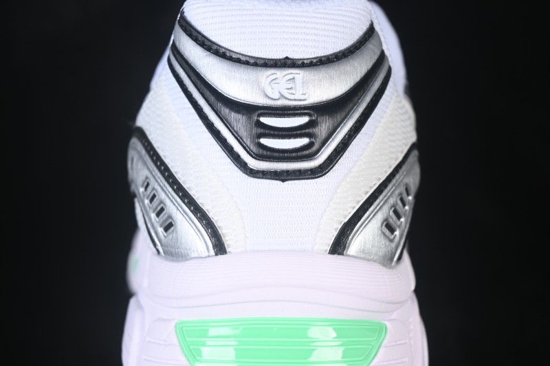 Asics Gel-Stratus MC Retro Casual Sneakers - 1203B049-100