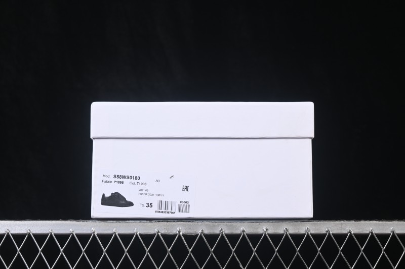 Maison Margiela Replica Calfskin Retro Low-Top Sneakers - S58WS0180